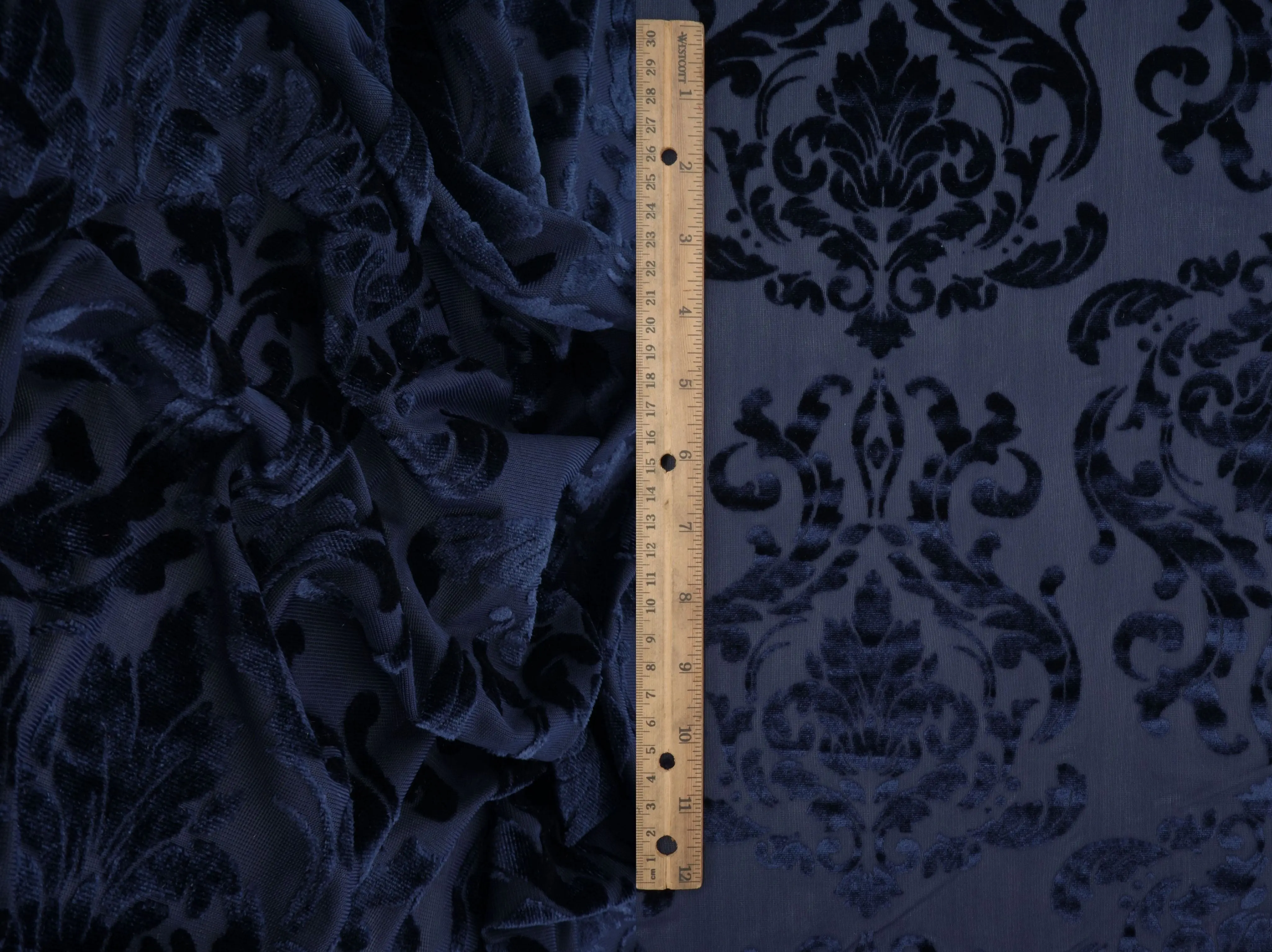 Damask Velvet Burnout Fabric KNT3869-MS11593 - Image 4