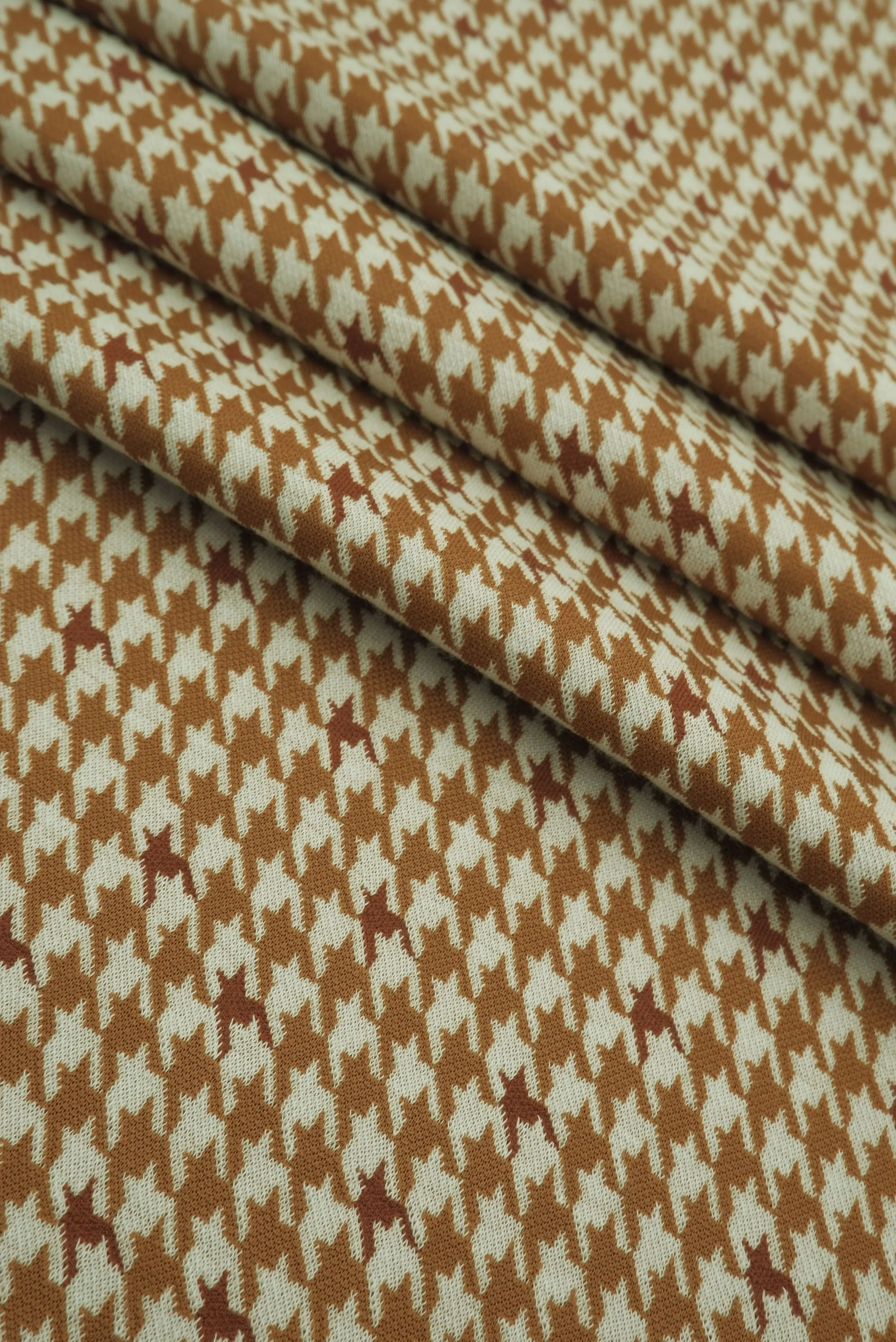 Houndstooth Double Knit Jacquard Fabric - KNT4454 - Image 11